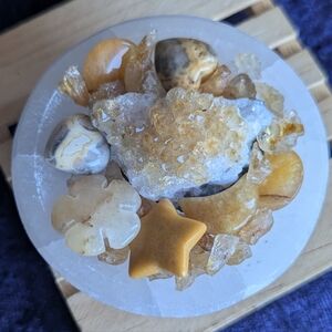 ☀️Warm Soul Bowl Gold Citrine Yellow Topaz Aventurine & Crazy Lace Heart Crystal